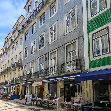 Downtown Correeiros Apartmán