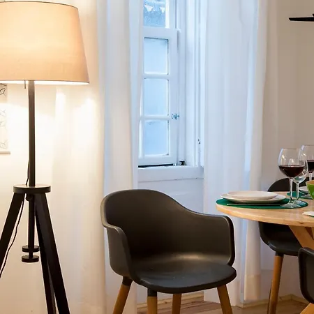 Apartment Downtown Correeiros Lisbon