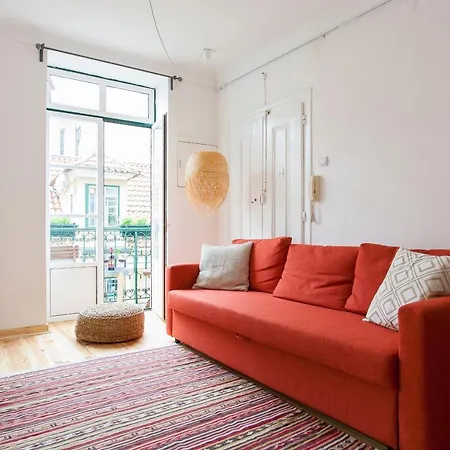 Apartment Downtown Correeiros *