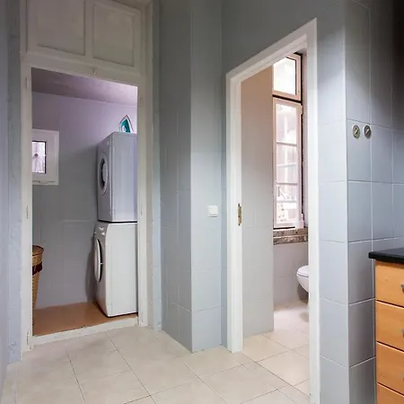 Downtown Correeiros * Lissabon