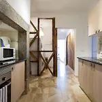 Downtown Correeiros Διαμέρισμα *